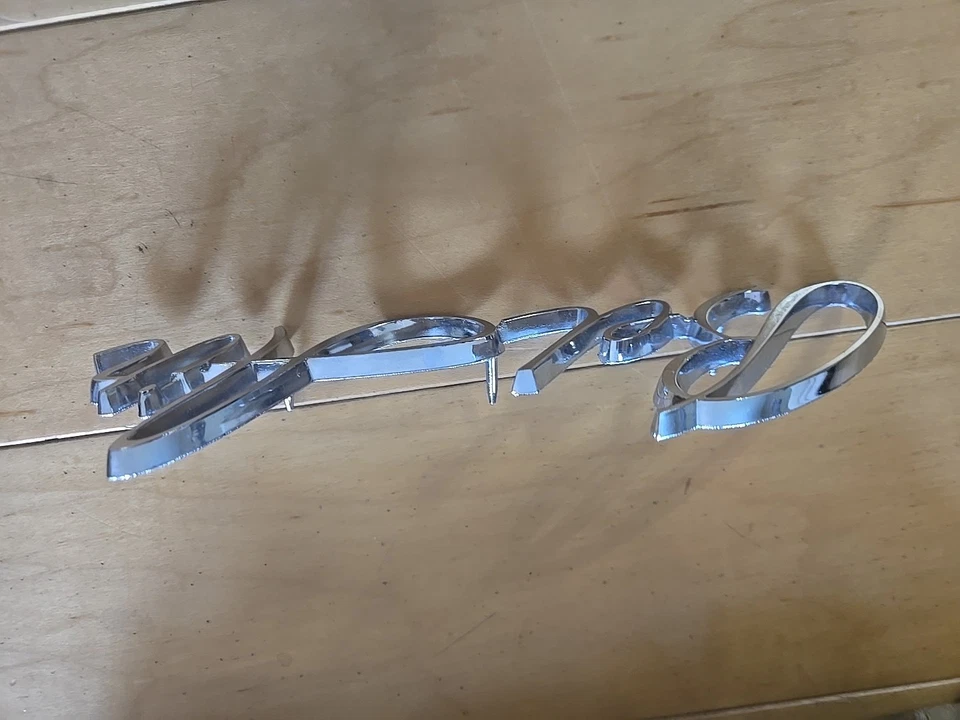 Chevrolet Bel Air 1970 guardabarros delantero guión 3974249 nuevo de lote  Foto 3 de 4