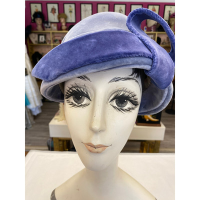 1950s 2 tone blue velvet avant garde hat 50s fashion millinery paris france mcm 1950s 2 Tone Blue Velvet Avant Garde Hat 50s Fashion  main image 3