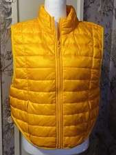 JOY LAB Women YELLOW PUFFER VEST NWOT Medium