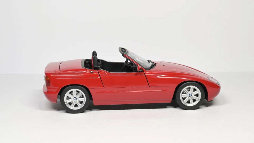 Minichamps 1:18 BMW Z1 rot 1988 - Minichamps 180 020105 - Bild 3 von 4