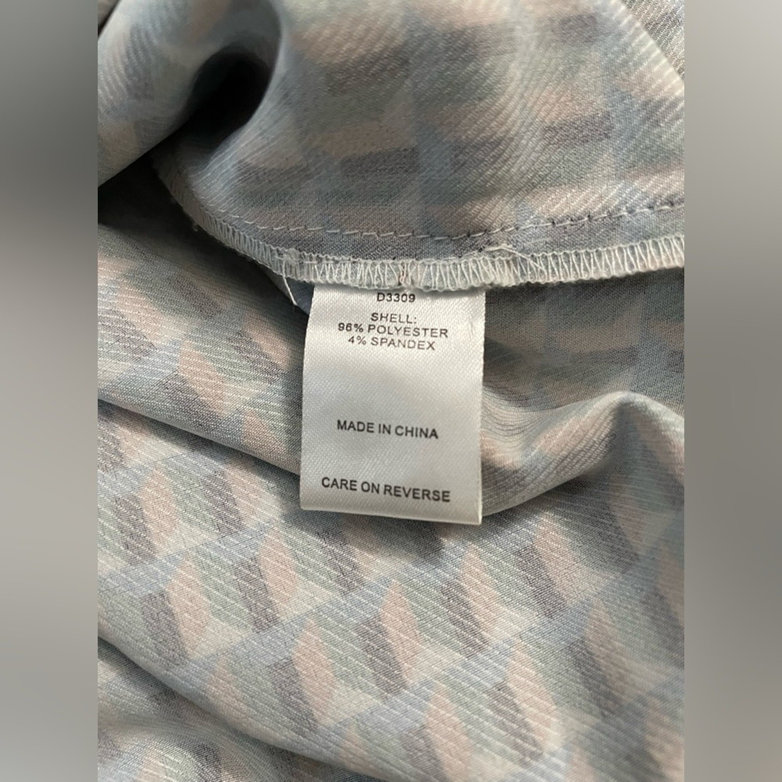 Neiman Marcus Geometric Patterned Button Down Dre… - image 6