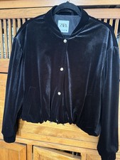 Zara, schwarze Bomberjacke aus samt mit Goldknöpfen NEU