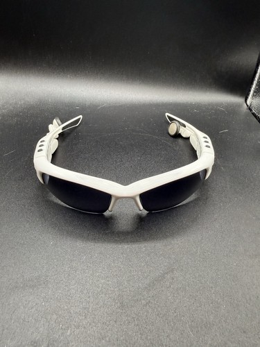 Oakley O ROKR Polished White/Black  Iridium Lenses