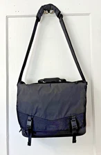 Tenba DNA 16 Slim Messenger/ Camera bag, Black Color. Barely used - Great Shape!