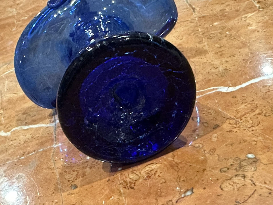ART GLASS 5" BASKET COBALT BLUE APPLIED HANDLE HAND BLOWN PONTIL VERY OLD EUC - Image 3 of 4