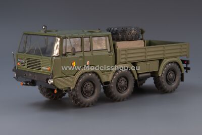IXO TRU041.22 Tatra 813 6x6, 1968, NVA /khaki/