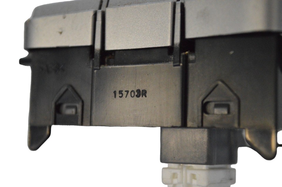 Toyota GT86 Traction Control VSC Sport Switch 15703R ZN6 2015 RHD