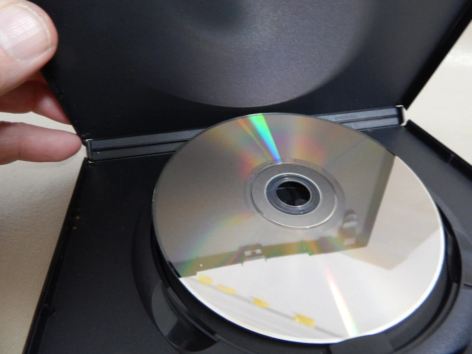 THE FOG  UNRATED Version DVD Widescreen John Carpenter Film Terror Classic  VGC - Image 4 of 4