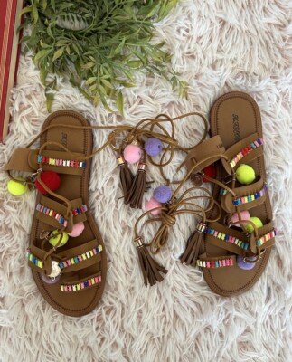 Mascotte NWOT Tan Colorful Pom Pom Coin Jewel Boho Tassel Lace Up Sandals Sz 7
