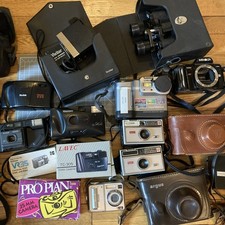 Lot of cameras, Vivitar flash, Sears binoculars - UNTESTED