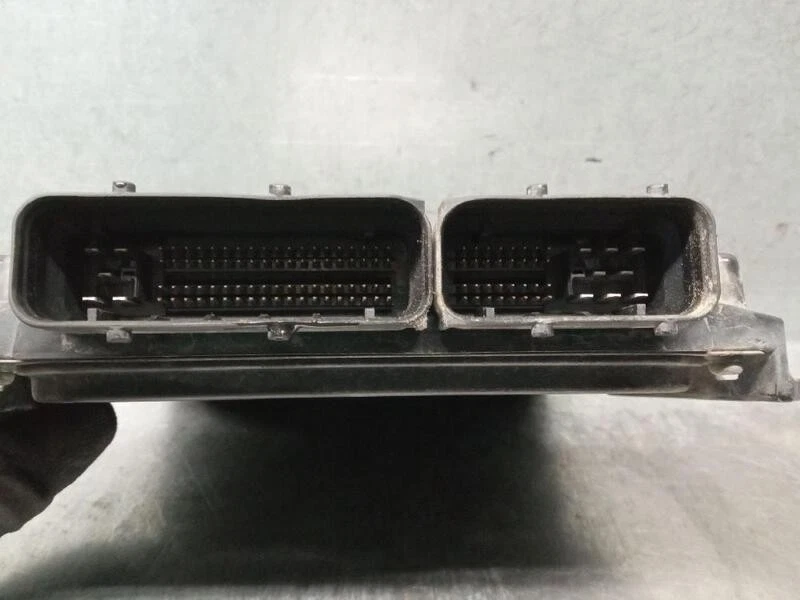 237104X35A centralina motore per NISSAN PATHFINDER III (R51) 2.5 2005 5419219 - Immagine 3 di 4