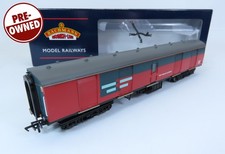 BR MK1 RES Full Brake Super BG Rail Express Coach OO Gauge Bachmann 39-200B