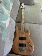 Bass Guitar Peavey Foundation Made in USA 1983