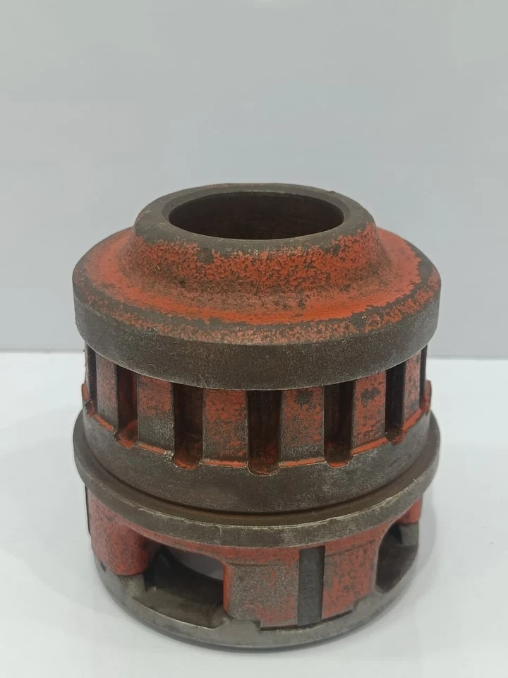 RIDGID Pipe Threader Die Head 1-1/4" NPT – Replacement Dies for Threading - Image 4 of 4