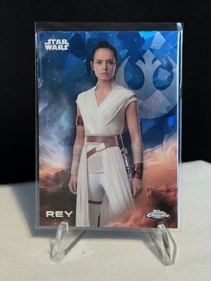 2025 Topps Chrome Star Wars Sapphire - Rey #155 Base Card
