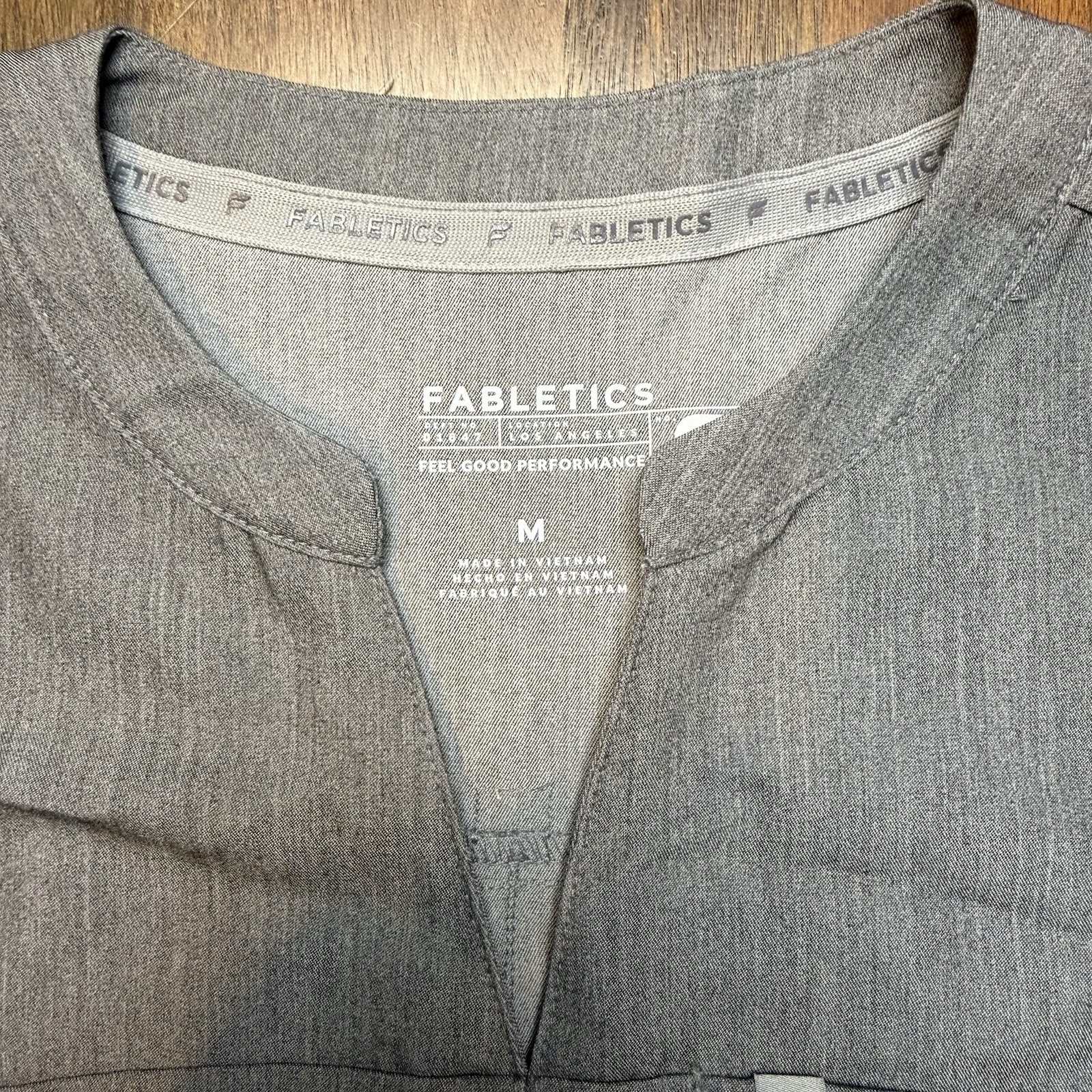 Fabletics Evolve Oversized Scrub Top Gray Womens … - image 3