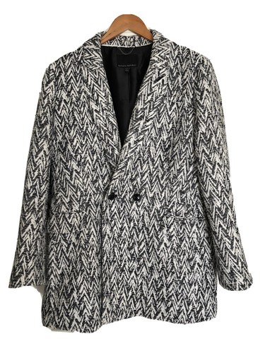 Black \u0026 White Herringbone Banana 