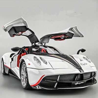 1:18 Pagani Huayra Dinastia Model Car with Light and Sound Features