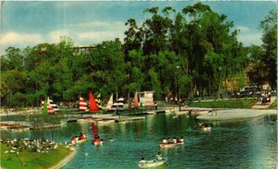 CPM AK Lago del Nuevo Bosque de Chapultepec MEXICO (647287)
