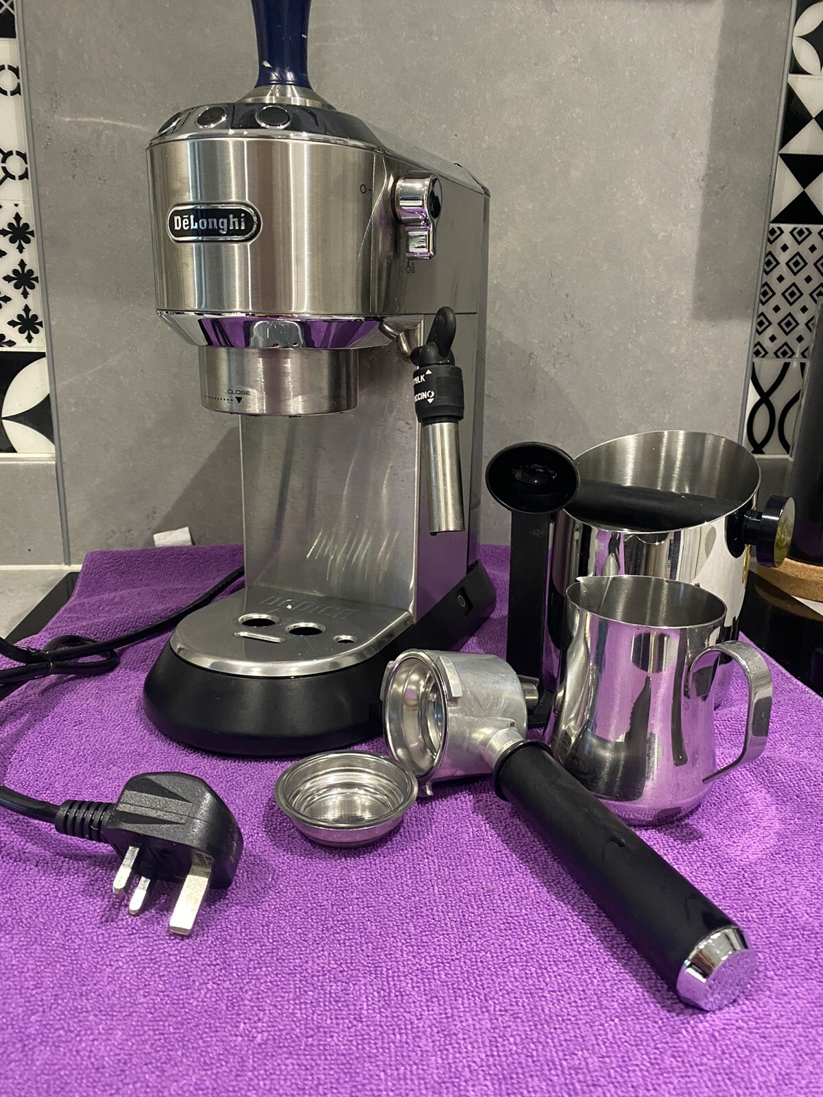 DeLonghi Dedica EC685.M 2 Cup Coffee Machine Silver eBay