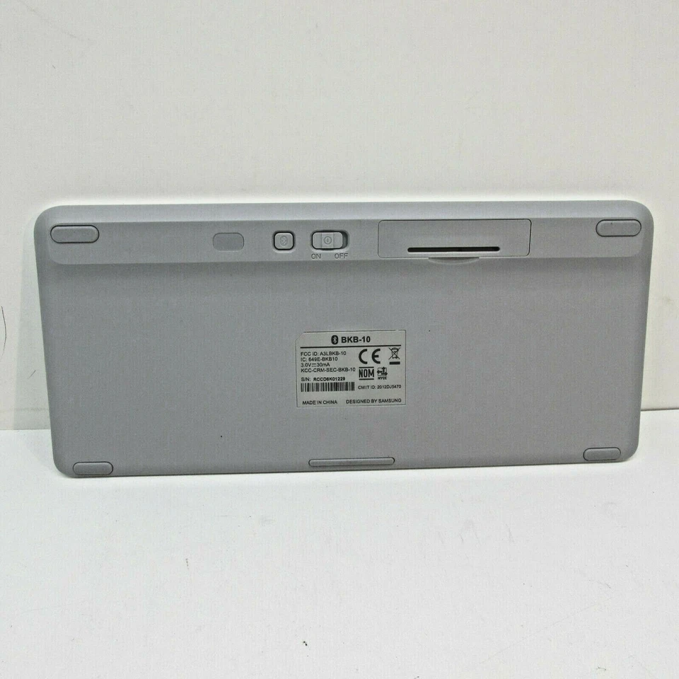 Teclado inalámbrico para tablet Samsung Galaxy Tab 2 blanco BKB-10 A3LBKB-10 Bluetooth Foto 2 de 4