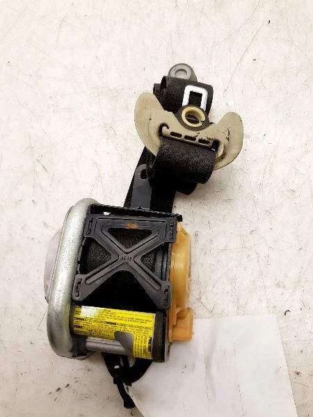 05 06 07 08 09 10 SCION TC DRIVER SIDE FRONT SEAT BELT ASSEMBLY - Image 3 of 4