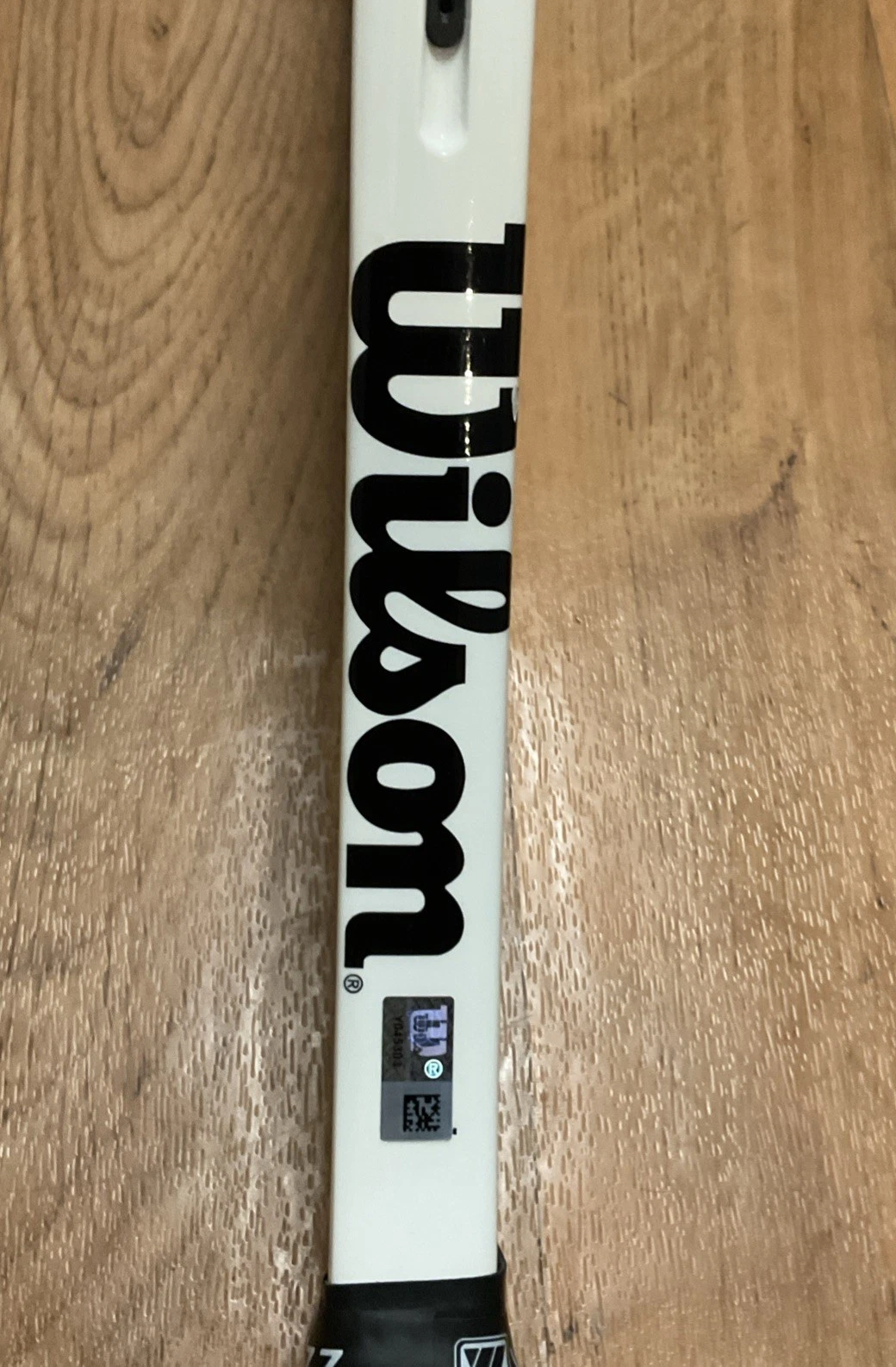 Wilson BLX Blade Lite Tennis Racquet - Thumbnail 3