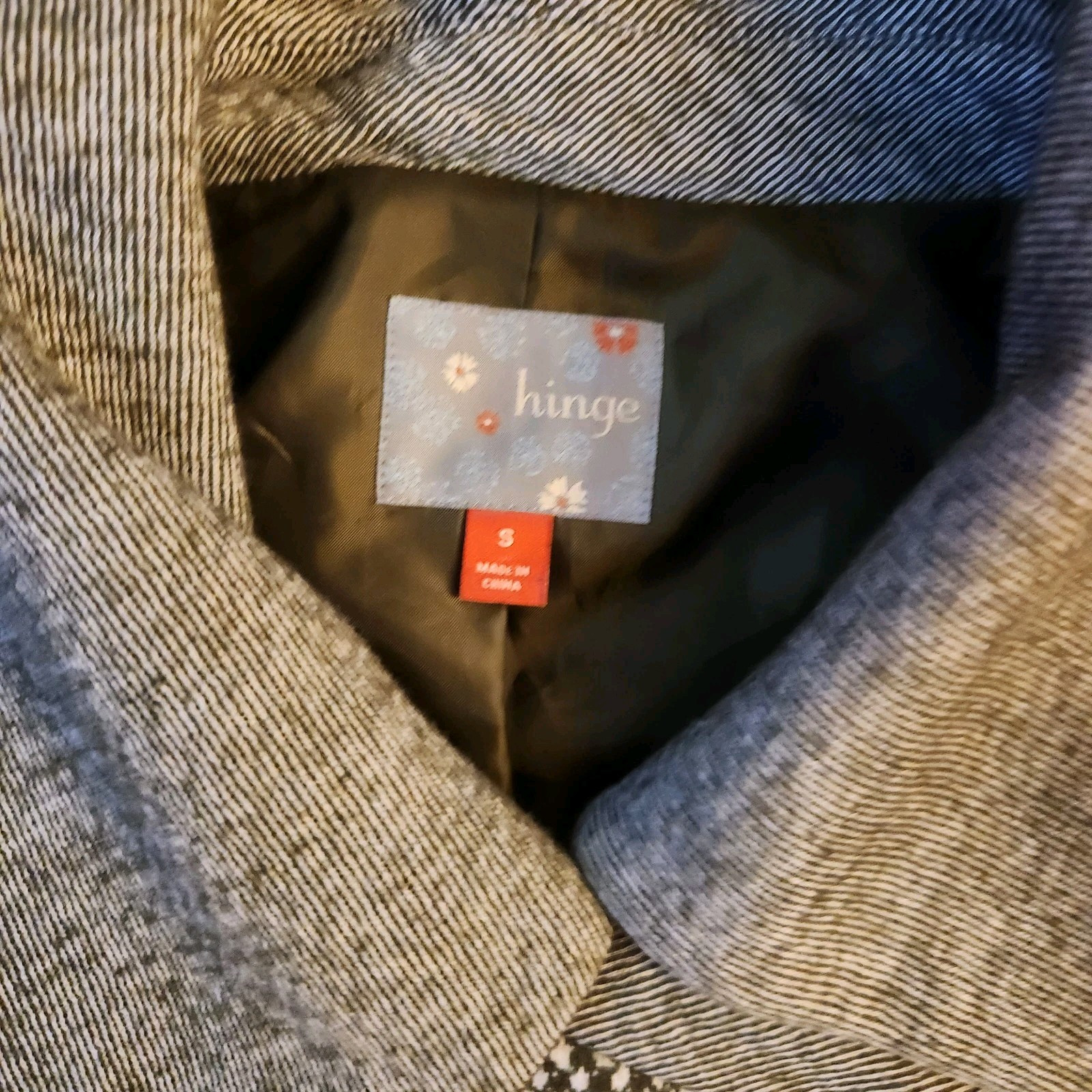 Hinge Asymmetrical Cropped Jacket Size Small Wool… - image 7