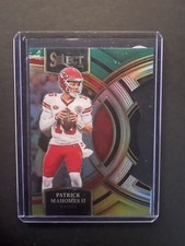 2023 Panini Select - Premier Level Patrick Mahomes II #140 Green & Yellow Prizm