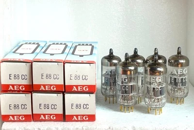 2 NOS tubes E88CC 6922 CCa AEG Telefunken Mullard UK matched pair disc getter - Image 1 of 4