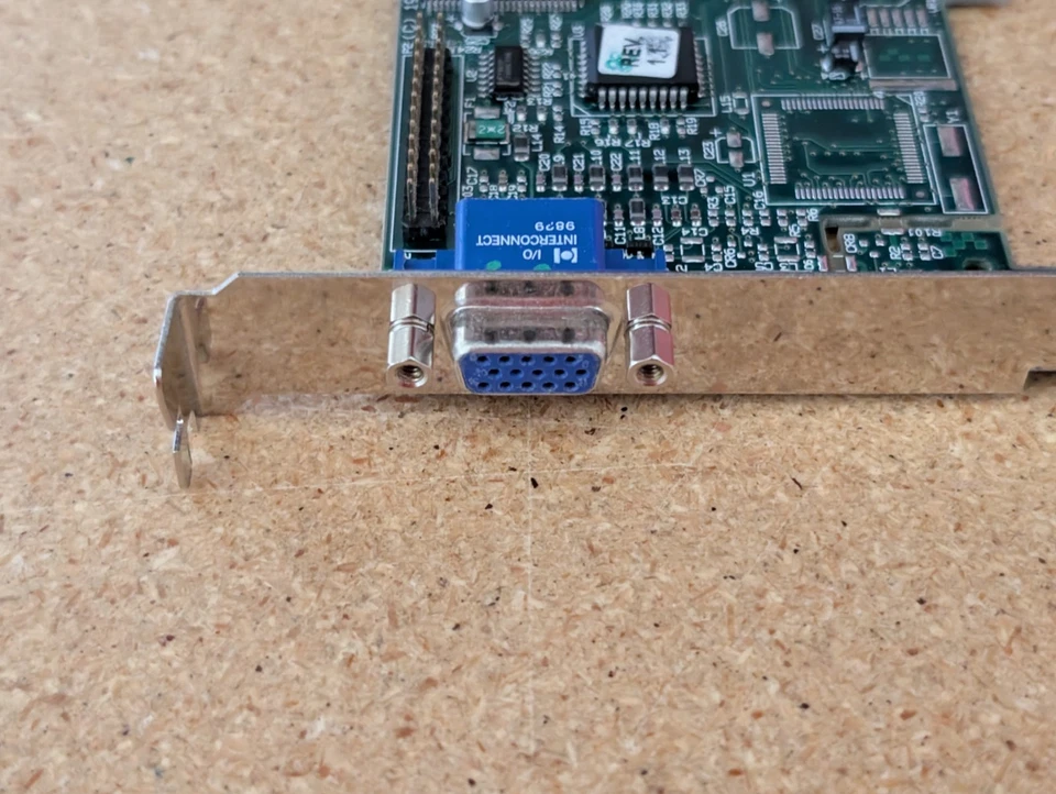 STB Systems Velocity 4400 210-0348-001 3.2v AGP VGA Graphics Card 16MB Vintage - Image 2 of 4