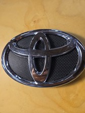 2007-2009 Toyota Camry Hood Grill Black Chrome Grille Emblem 75311-06060