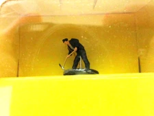 Viessmann Moving Worker 5187 HO Scale