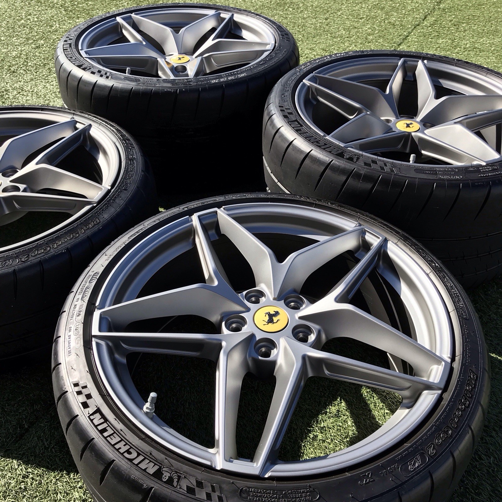 20 FERRARI 488 F8 PISTA SPIDER 791701 RIMS TIRES TPMS OEM GENUINE FACTORY 791704