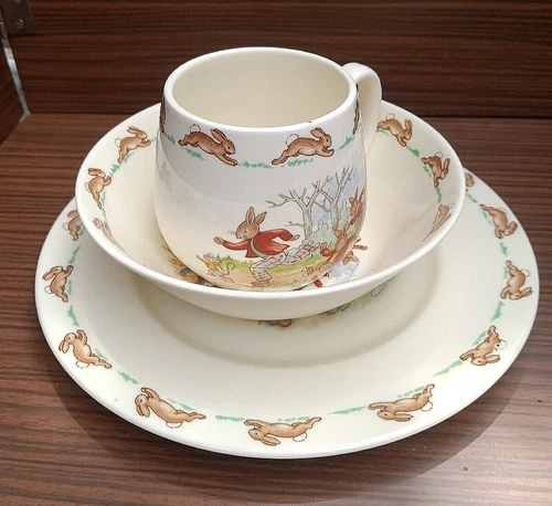 Royal Doulton Bunnykins Child's 3 Piece Set Plate, Bowl, Mug Fine Bone China 