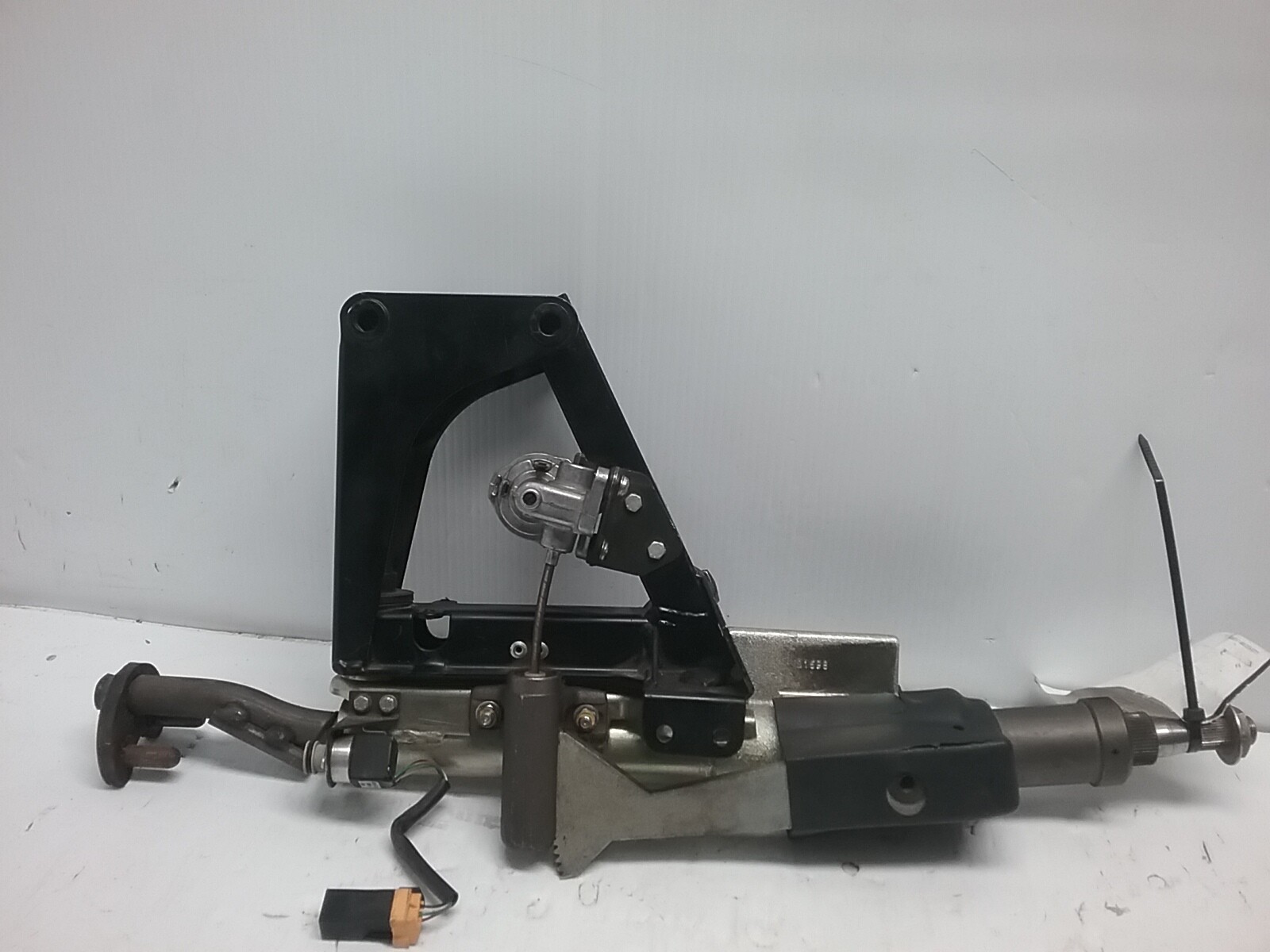 1992-1998 Bentley Brooklands Steering Column Assembly 238.6E1Q97 6.8L V8