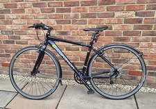 Boardman Race Road Bike 700C Small Blue and Black Flat Bar V-Brakes Mudguards