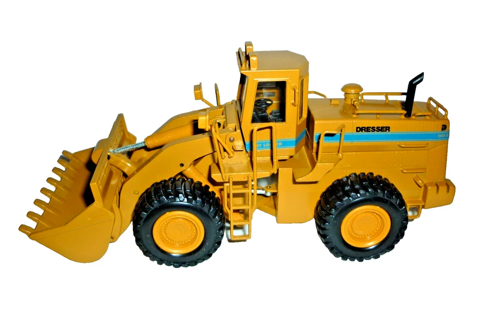 Conrad Metallmodell 2420 Radlader Dresser 560 B Maßstab 1:50 OVP Excavator - Bild 2 von 4