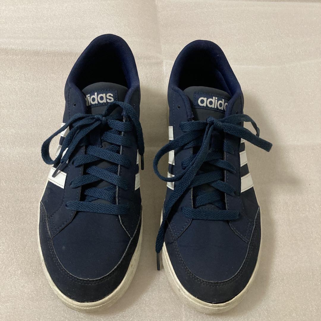 Adidas Men’s Sneakers Navy 9.5 US Casual Athletic Shoes Used Adidas Men’s Sneakers Navy 9.5 US Casual Athletic Shoes Used