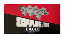 Space 1999 Eagle Laboratory Transporter 10" Die-cast Model With Magazine