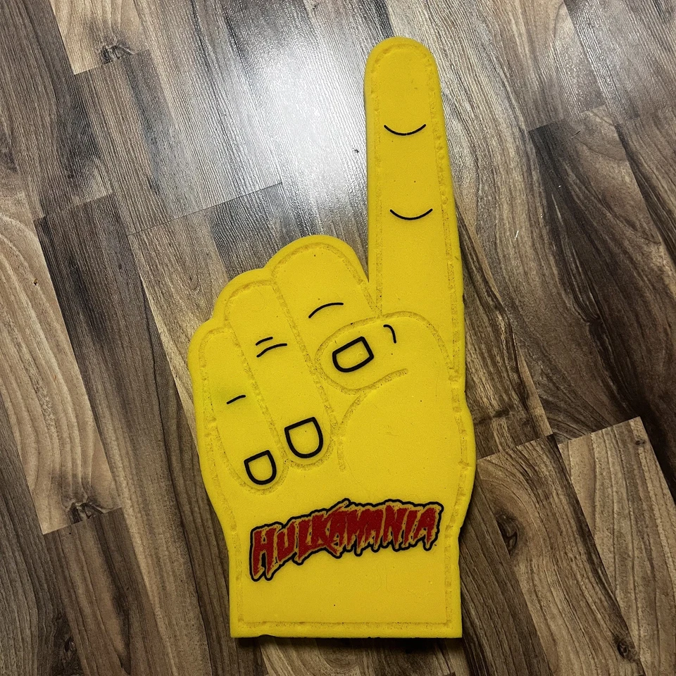 Dedo de espuma Hulk Hogan 2002 Hulkamania WWE de colección Foto 3 de 4