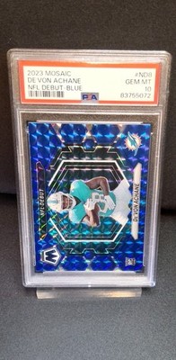 2023 Mosaic - Nfl Debut De'Von Achane #ND-8 Blue Mosaic Prizm /99 (RC) PSA 10