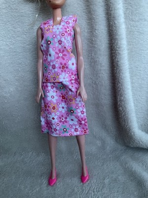 ROCK, TOP & SCHUHE - PASSEND FÜR PUPPE BARBIE GRÖSSE PORTOFREI #4294