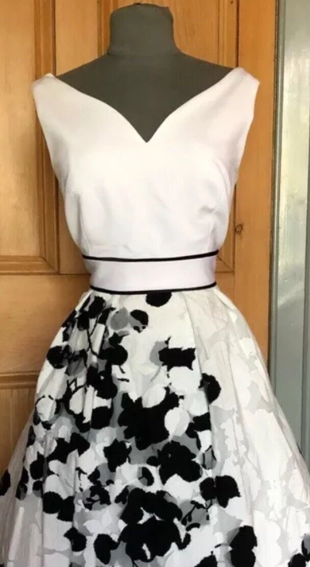 GORGEOUS COAST BLACK WHITE FLORAL FIT FLARE OCCASION MIDI DRESS SIZE 12