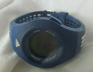 reloj deportivo adidas