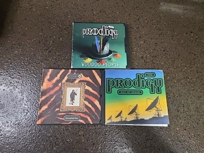 Prodigy CD LOT : Firestarter, Voo Doo People,Out Of Space