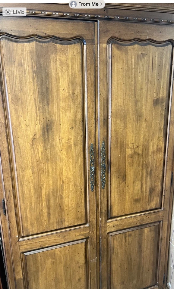 Lexington Entertainment Center Armoire 2 Doors Mirrors Drawers - Image 2 of 4