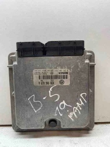 VW PASSAT B7 ALLTRACK 365 Motorsteuergerät ECU 038906019A 1.90 Diesel 32446942