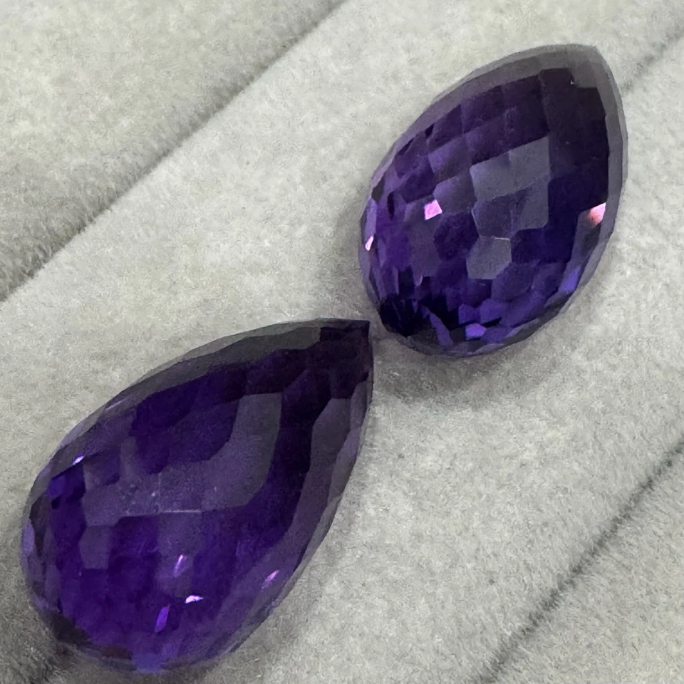43.35 CT PURPLE AMETHYST (NOT DRILLED) BRIOLETTE PAIR LOOSE GEMSTONE - Image 3 of 4