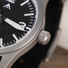 Orologio al quarzo vintage 38 mm VH31 sweep zaffiro BGW9 AR rivestito